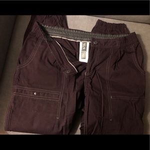 Mountain Hardwear Pants